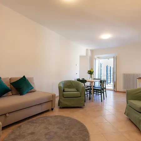 Porta Torre - By Relais Di Giada 코모