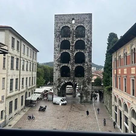 公寓 Porta Torre - By Relais Di Giada